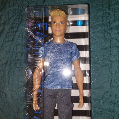 Barbie Ken Fashionistas #1 doll new in box