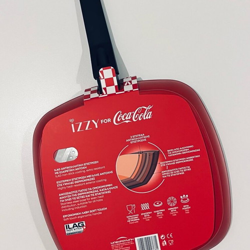 Izzy x Coca-Cola Non-Stick Frying Pan 28cm new