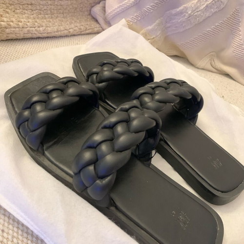 H&M black sandals like new, size 41, braided faux leather