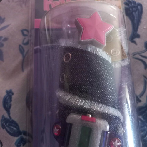 Bratz funky fashion watch set with tags, sealed