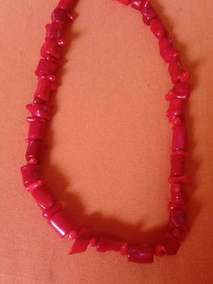 Red Coral Necklace vintage, like new