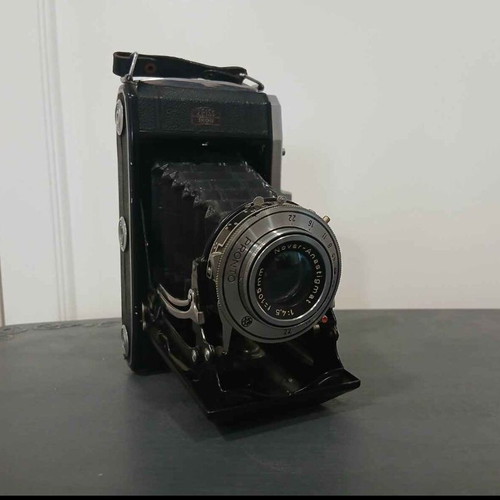 Zeiss Ikon Nettar 518/2 folding medium format camera used