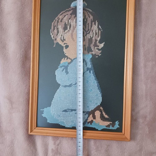Vintage embroidered picture child praying like new 37x25 cm