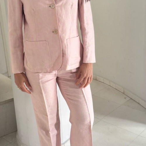 Escada sport suit like new, buttery pink, linen silk