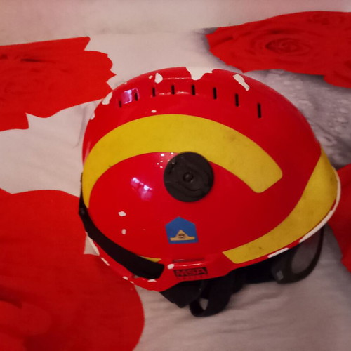 Firefighter helmet Dasopirosvesti - EMAK 2005 with rescue mask