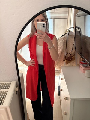 Pink Woman vest new, red, size S