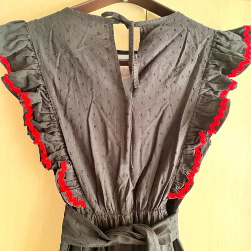 Bee me dress like new, black with printed pattern and belt