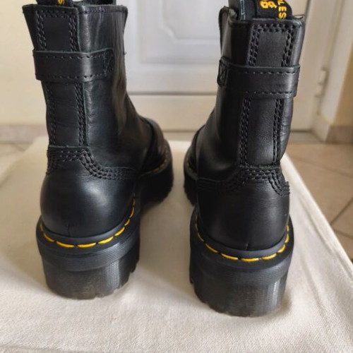 Dr. Martens Jetta Sendal Platform Black leather boots new, size 37