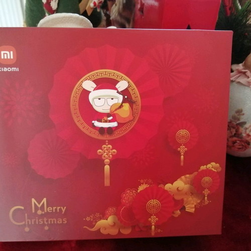 Xiaomi Christmas gift set new with waist bag and decorative figure