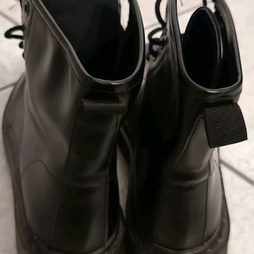 Dr Martens style black boots new, size 38