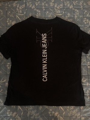Calvin Klein Jeans women's black T-shirt size M like new