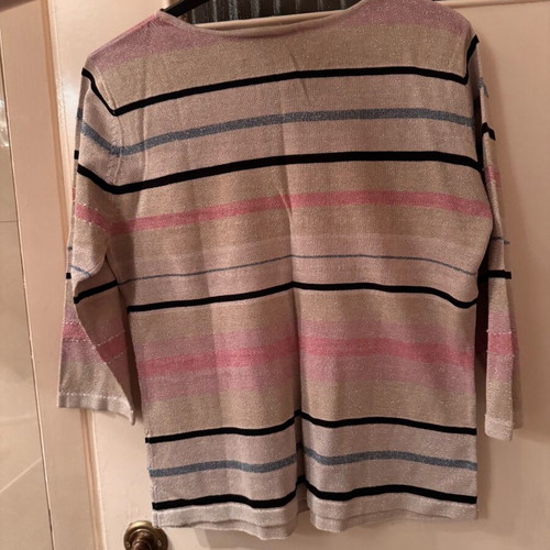 Joseph blouse 85% silk like new, size Large, black multicolor