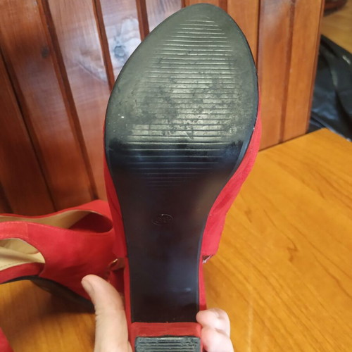Alta Moda red suede sandals used, size 38