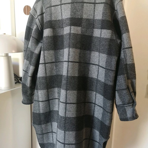 H&M oversized thin grey checkered coat like new