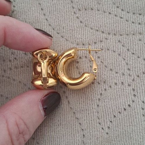 Gold Thick Hoop Earrings like new, gold color