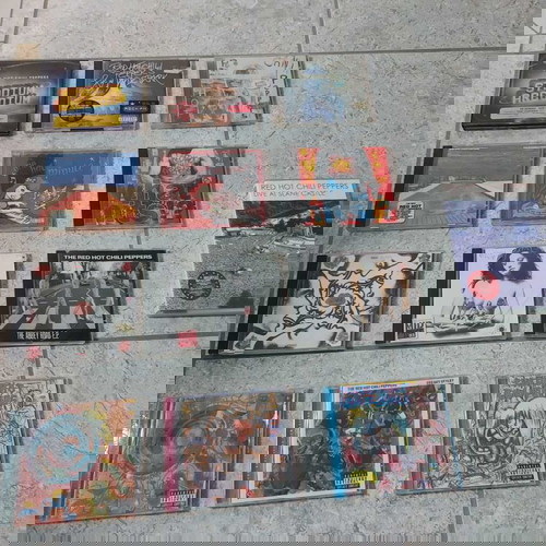 Дискография на Red Hot Chilli Peppers и DVD Live at Slane Castle като нови