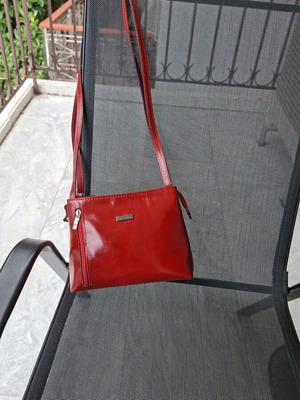 JK Leather δερμάτινη τσάντα ώμου καινούργια, κόκκινη και πολύχρωμη
