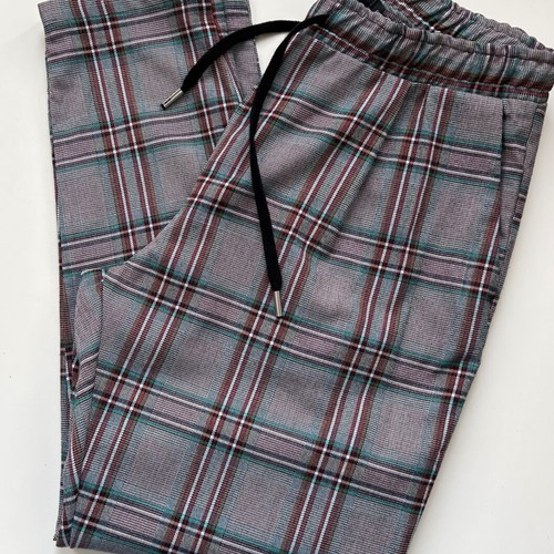 Imperial Sporty Elegant Women's Pants like new, plaid