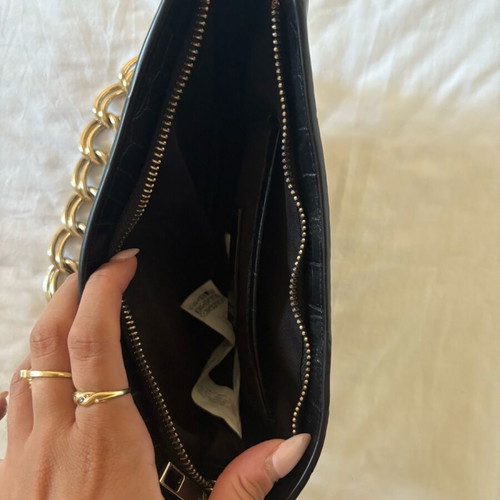Black shoulder bag with gold chain like new