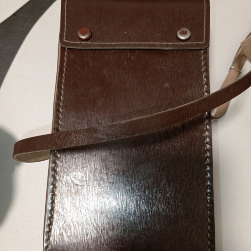 Avrora camera old with leather case used
