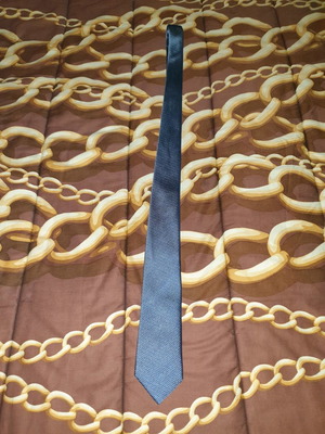 Γραβάτα Zara μεταχειρισμένη σε εξαιρετική κατάσταση