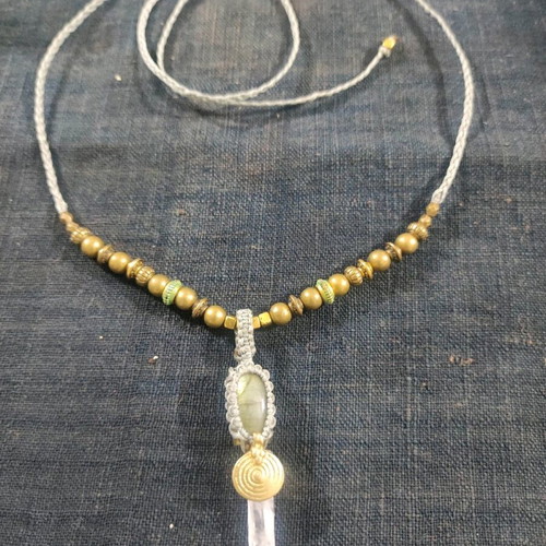 Macrame necklace new with labradorite and metal elements