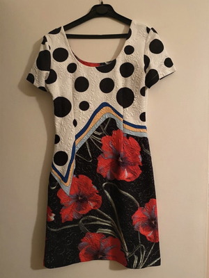 Multicoloured summer dress like new, size M