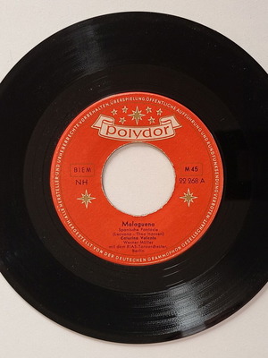Polydor 45 rpm record used with Malaguena & Die Damenwelt in Chile