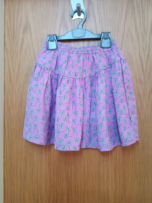 Zara girls' shorts skirt, pink with daisies, age 11-12