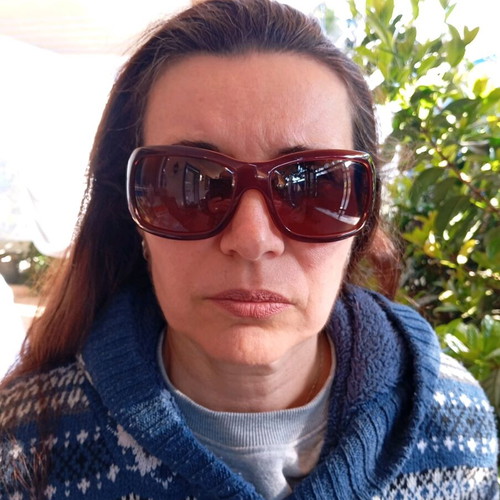 Chanel sunglasses with their case