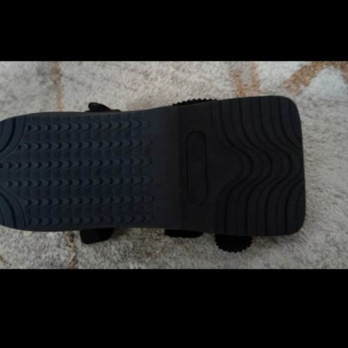 Orthopedic Offloading Shoe like new, post-surgery, adjustable size 36-39