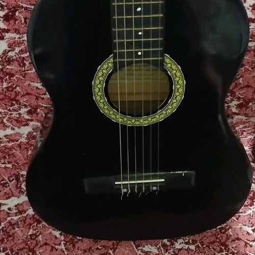 Guitars used, good sound, set of two