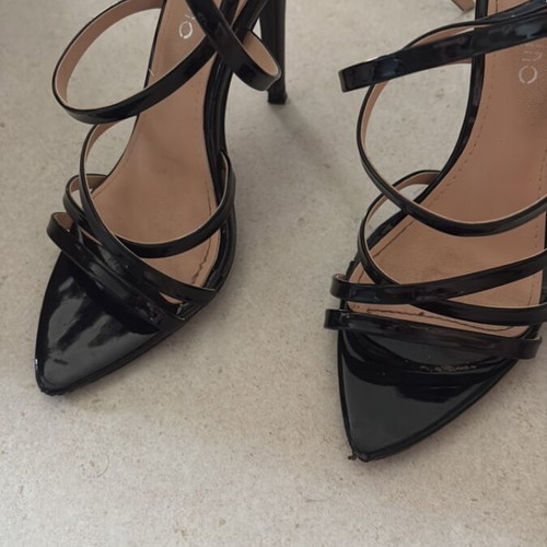 Celestino black patent leather high-heeled sandals size 36 used