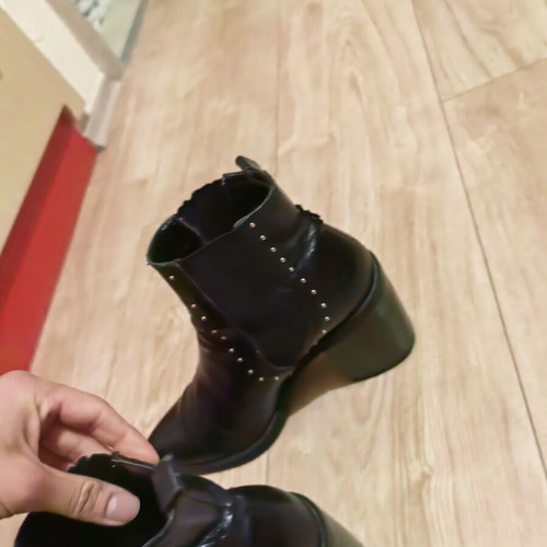 Women's ankle boots size 37 like new, black