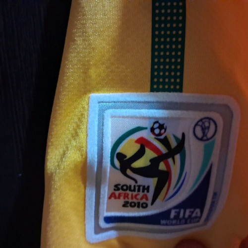 Brazil National Team Jersey Mundial South Africa 2010 size Medium like new