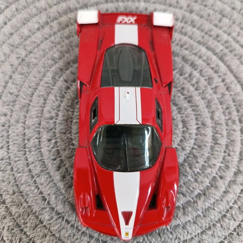 Ferrari FXX Hot Wheels 1:43 model car like new