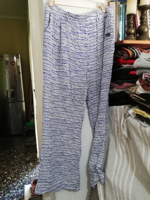 Doca patterned wide-leg pants, XL size, white and blue