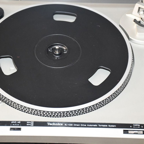 Technics SL-D20 direct drive turntable used, needle needs replacement