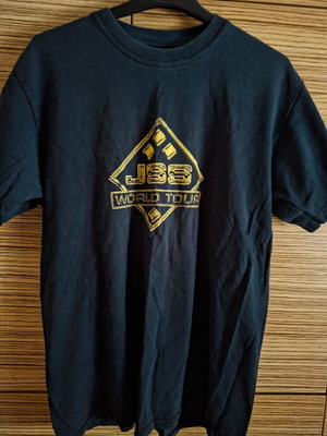 Jeff Scott Soto Band T-shirt used, size medium, black and yellow