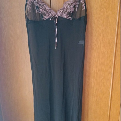 Women's robe set with nightdress m/l new, black with pink details