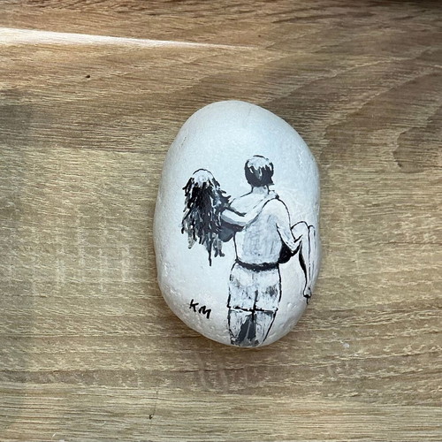 Hand-painted Paperweight stone new, 9x6 cm
