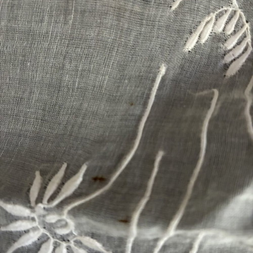 Vintage decorative table linen used, Swiss Tambour lace 48x68 cm
