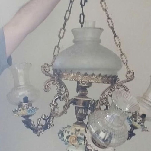 Porcelain chandelier like new