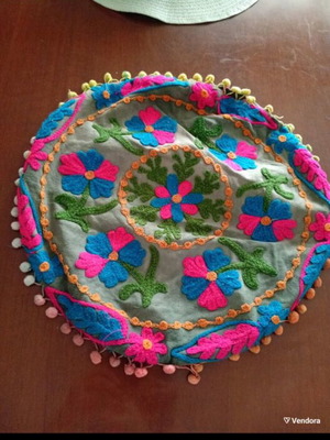 Vintage Suzani round pillowcase used, handmade