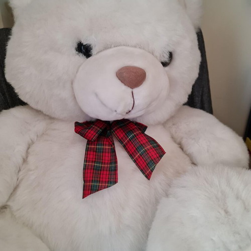 Stuffed bear like new, large size