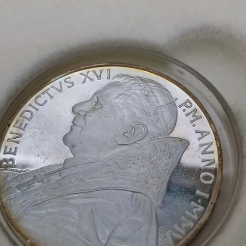 Collectible silver coin like new for 60th anniversary of World War II