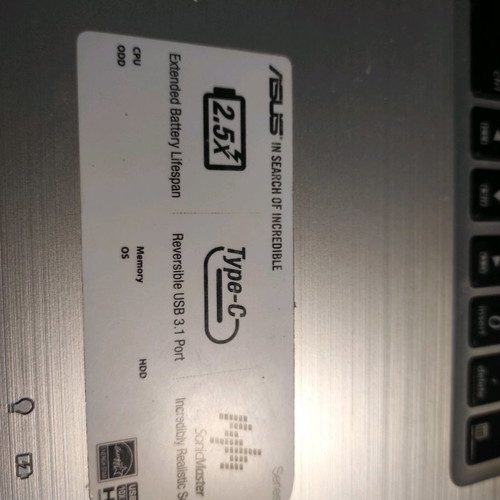 Asus laptop μεταχειρισμένο i7 12GB RAM SSD 512GB Windows 11 με ασύρματο ποντίκι