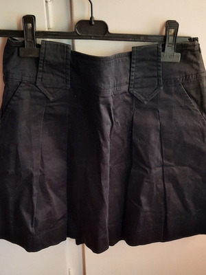 Lussile skirt size M/44 pleated black, like new