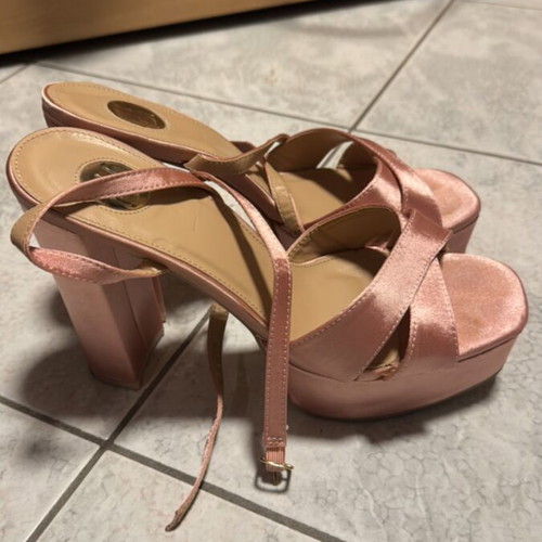 Luigi high-heeled sandals size 39 like new, pink
