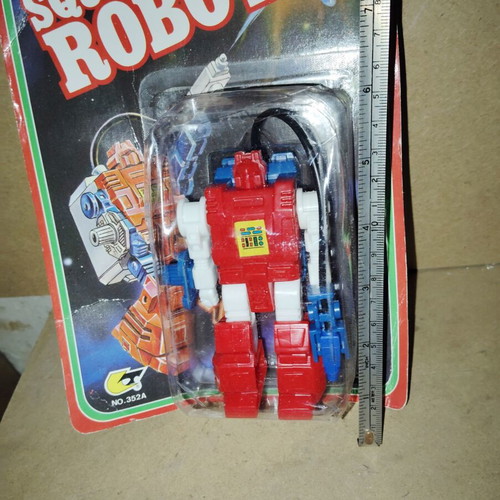 Robot water gun toy new from the 90s